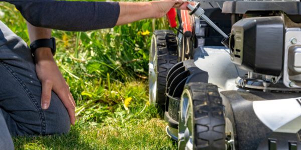 Lawn Mower Maintenance Tips