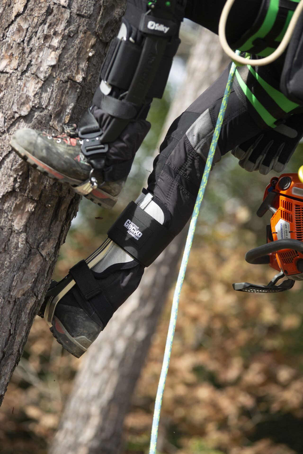 Notch Gecko® Aluminum 2.0 Climbers - Image 9