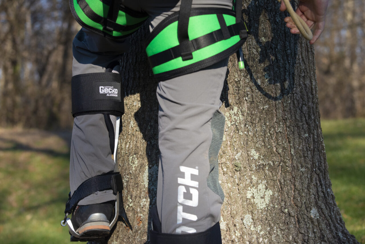 Notch Gecko® Aluminum 2.0 Climbers - Image 12